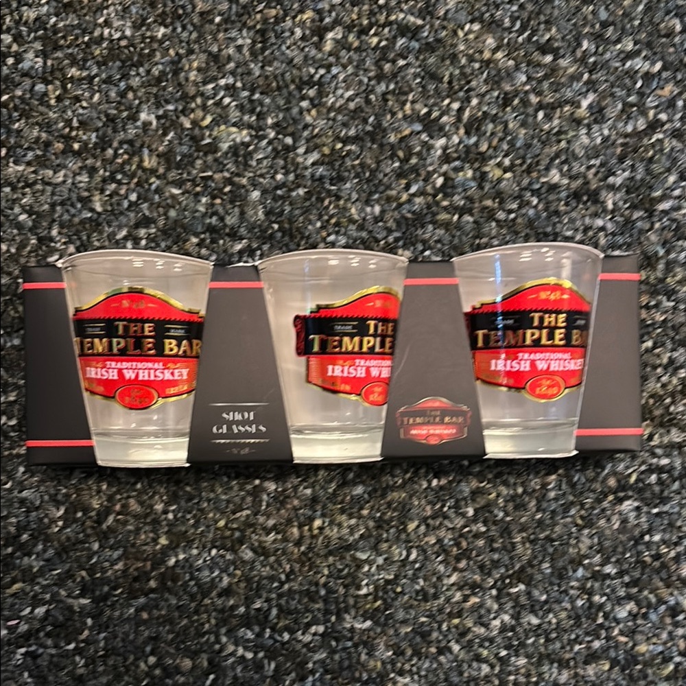 Red and Black Shot Glass Set